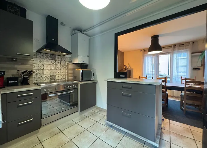 28 Rue Louis Bleriot 72700 Alonnes Nyaraló *