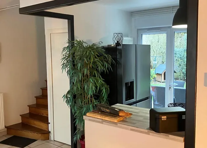 28 Rue Louis Bleriot 72700 Alonnes בית נופש Allonnes (Sarthe)